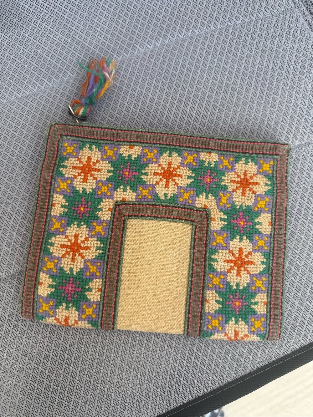 Vintage Handmade Needlepoint Zip Pouch Floral Wool Clutch w/ Tassel Pull